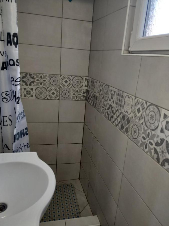 Kaca Apartment *