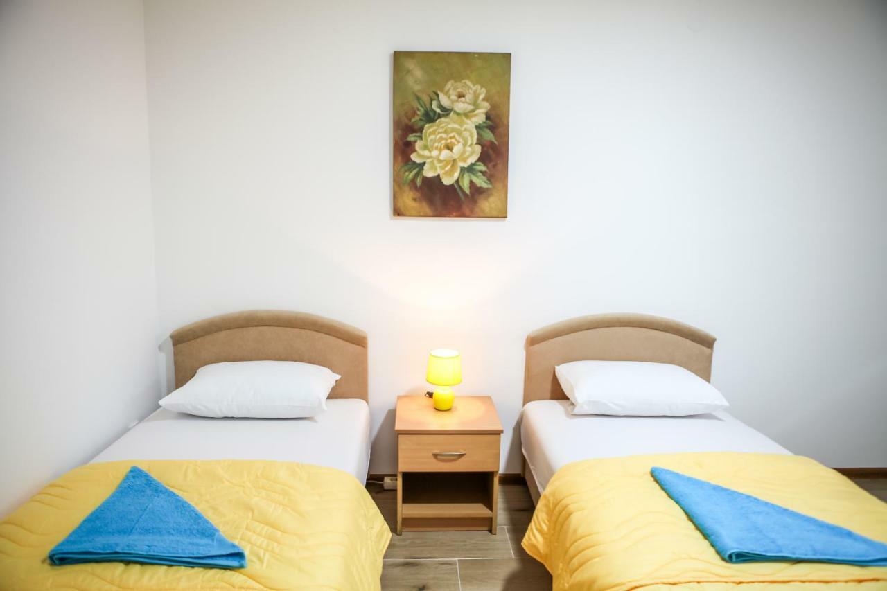 Apartment Kaca
